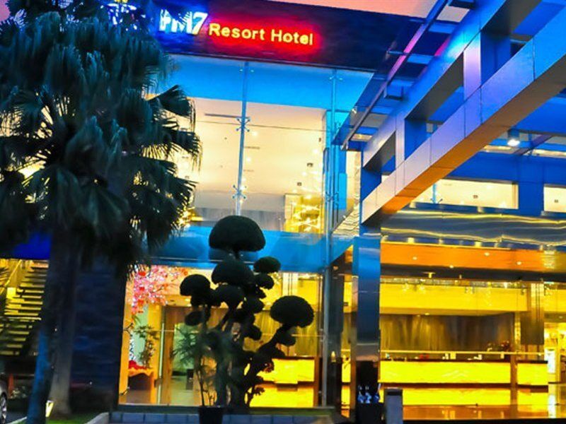 Fm7 Resort Hotel - Jakarta Airport Tangerang Ngoại thất bức ảnh
